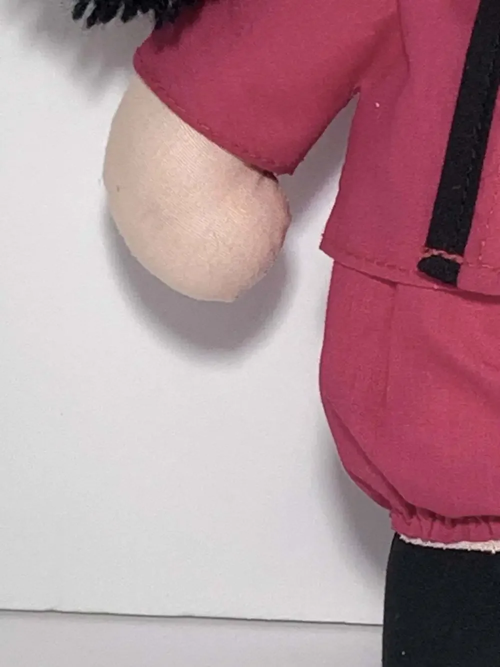Asian Girl Doll in Pink vintage 1995 Rare !